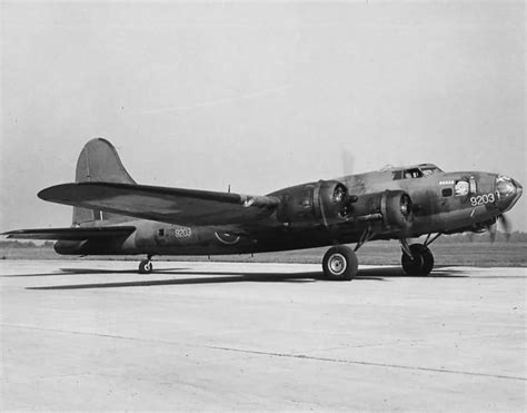 B 17 Flying Fortress Photo Gallery Part 6 World War Photos