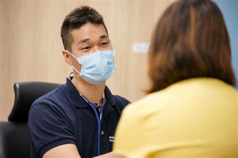 Singapore Doctors On COVID 19 Frontlines Feel Safe Confident New Study