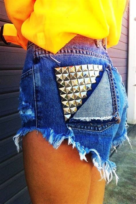 What To Wear With Denim Studded Shorts25 Cute Outfits Ideas
