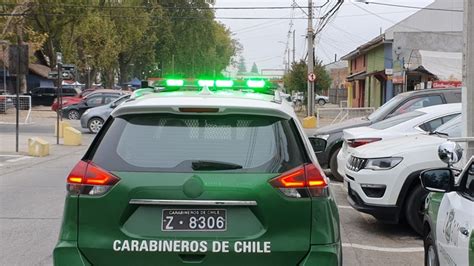 Cauquenes Carabineros Detuvo A Un Hombre Y Una Mujer Por Robo Con