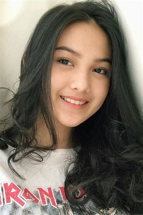 Top 15 Foto Cantik Dan Keren