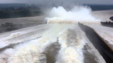 Itaipu Verte O Equivalente A 3 Cataratas Do IguaÇu Presente Pronto