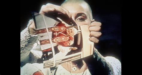 Hot Celebrity Pictures