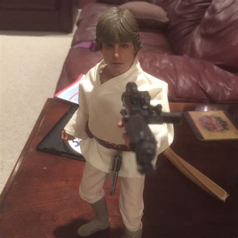 Hot Toys Mms Star Wars Episode Iv Luke Skywalker Collectible Figure Page
