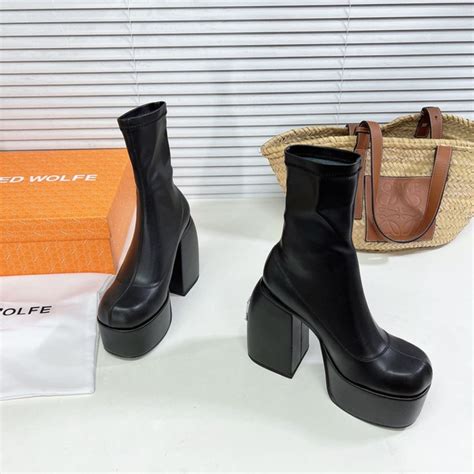 Сапоги Naked Wolfe купить на OZON по низкой цене 1772174198