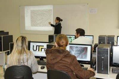 Segunda Licenciatura Em Informatica - Licenciatura em Informática