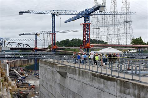 IWUB checks on progress of Kentucky Lock Addition Project