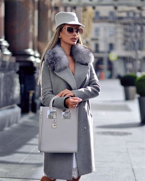 С чем носить зимнее пальто с воротником / Все для женщины