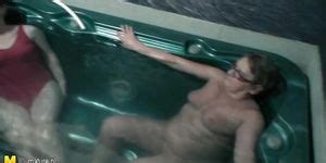 Amateur Mature Females At Sauna Tnaflix