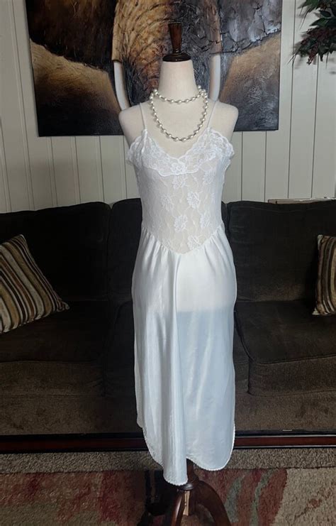 Lady Lynn Vintage White Babydoll Lingerie Gem