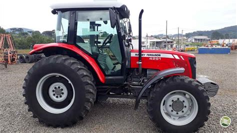 Trator Massey ferguson Mf 4291 2011 à venda | Caminhões e Carretas