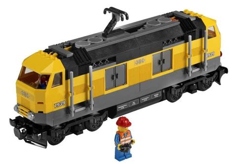 LEGO City 7939 Yellow Cargo Train ENGINE ONLY w/ PF Power Functions ...