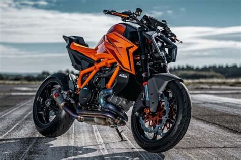 Tawarkan Spek Ganas KTM Super Duke R Evo Masuk Kategori Hyper Naked Bike