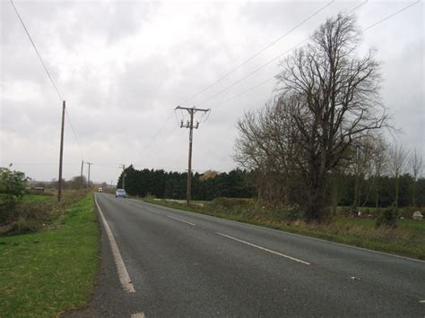 A151 westbound © Alex McGregor :: Geograph Britain and Ireland