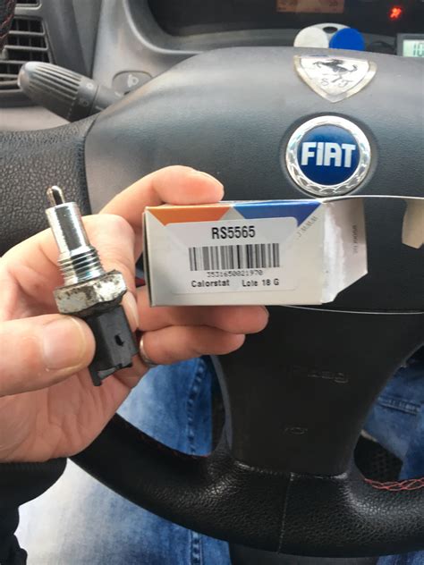 Не горит лампа заднего хода — FIAT Ducato II, 2 л, 2005 года | визит на ...
