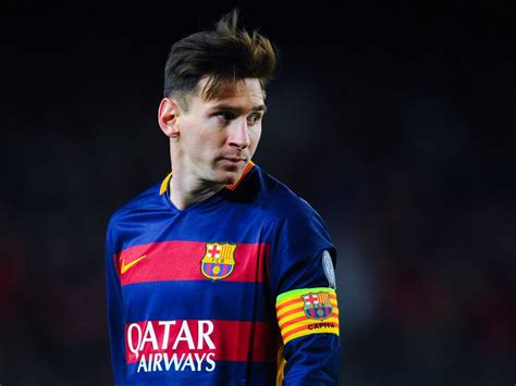 Lionel Messi Transfer News Barcelona Forward Linked With £800 000 A Week Move To Manchester