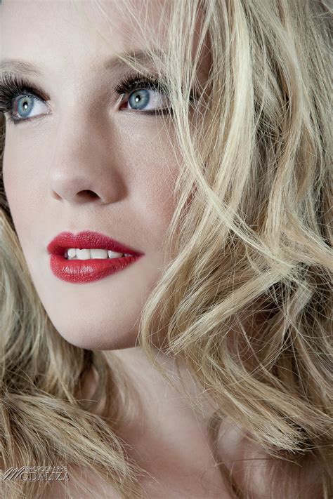 Photo Beauté maquillage estival nude et glamour by Suany makeup Mon blog Modaliza photographe