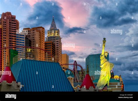 Las Vegas skyline.at night. Nevada Stock Photo - Alamy