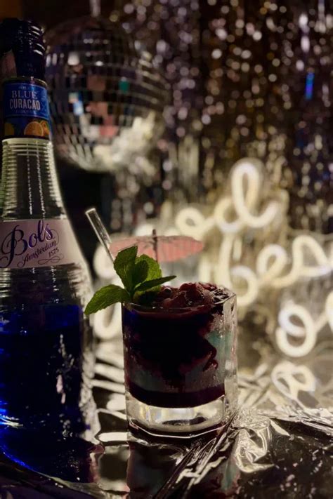 Frozen Pussy Cocktail Recipe Master Bartender