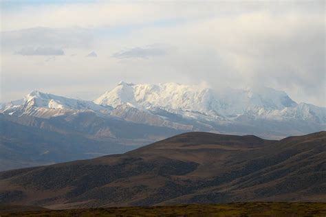 The tectonic journey of the roof of the world [Commentary]