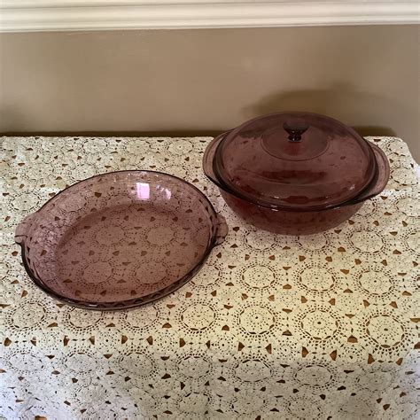 Vintage Amethyst Pyrex Glass Roaster With Lid Handles Purple Pie