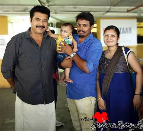 Amala Paul Hot Gym Workout Ninteaormakkayi