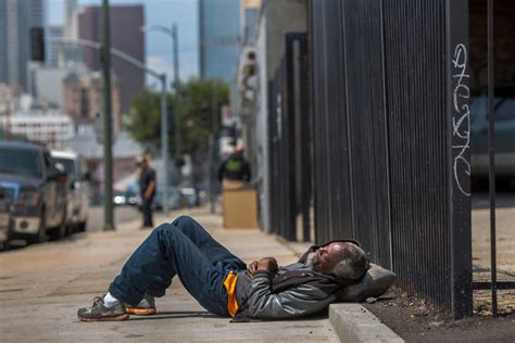 Old and on the Street: The Graying of America’s Homeless - The New York ...