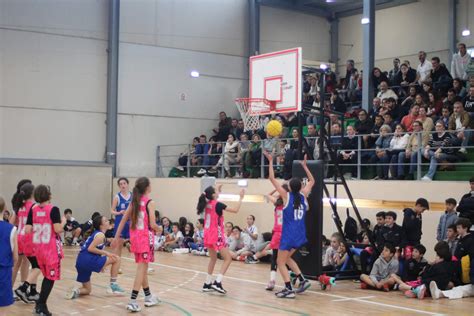 Xito De Organizaci N Y P Blico En El Ii Torneo De Baloncesto Concejo