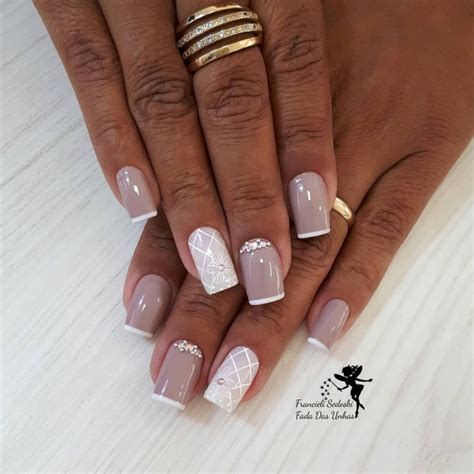 Unhas Esmaltes Nude Francesinhas