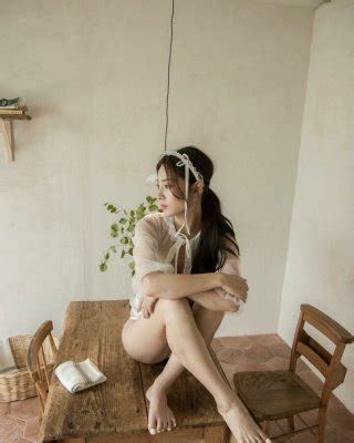 Leehee Express Nude Porn Pictures Xxx Photos Sex Images Page Pictoa