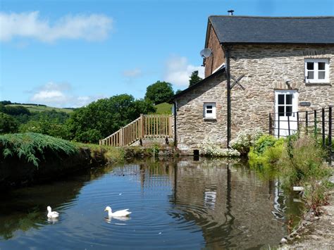 Romantic Rural Somerset Cottages :: A holiday cottage in Somerset, England :: British Beaches