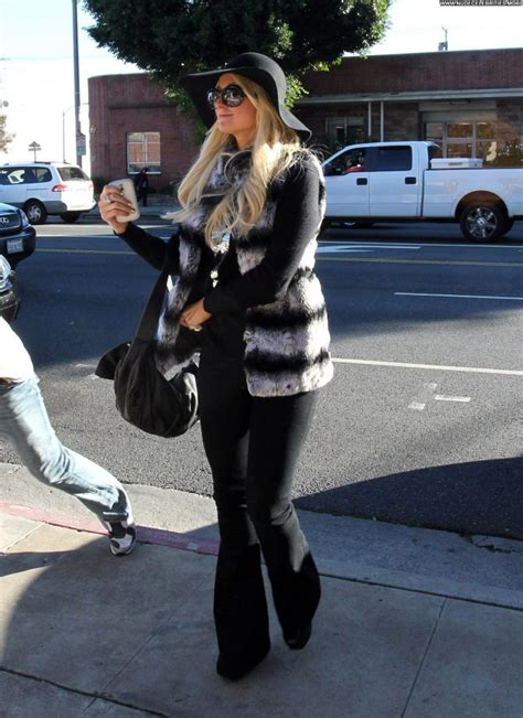 Beverly Hills Beverly Hills Celebrity Car Babe Posing Hot High Famous And Nude