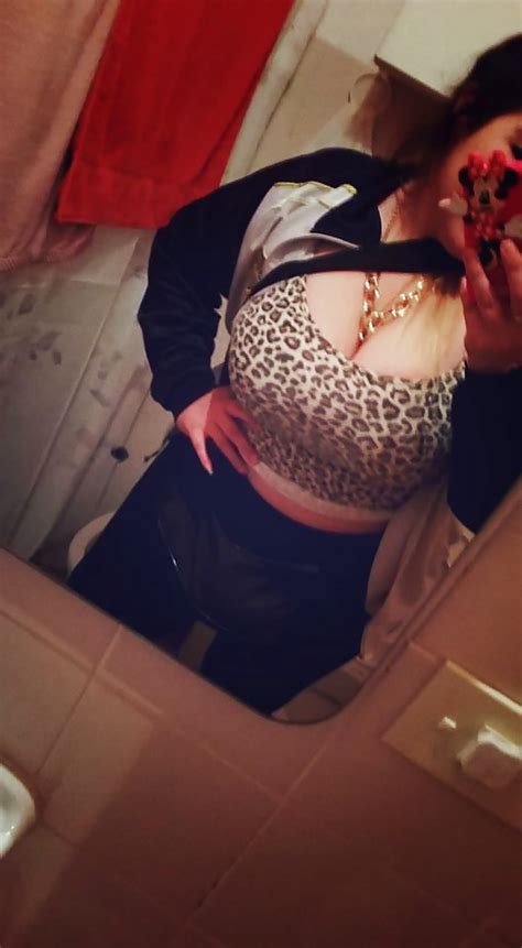 MACROMASTIA GIRL Argentinian Teen W Massive Tits Photo 7 13