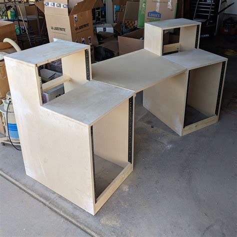 build   production studio deskworkstation