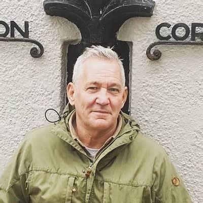 chris ryan bio career age net worth height nationality facts