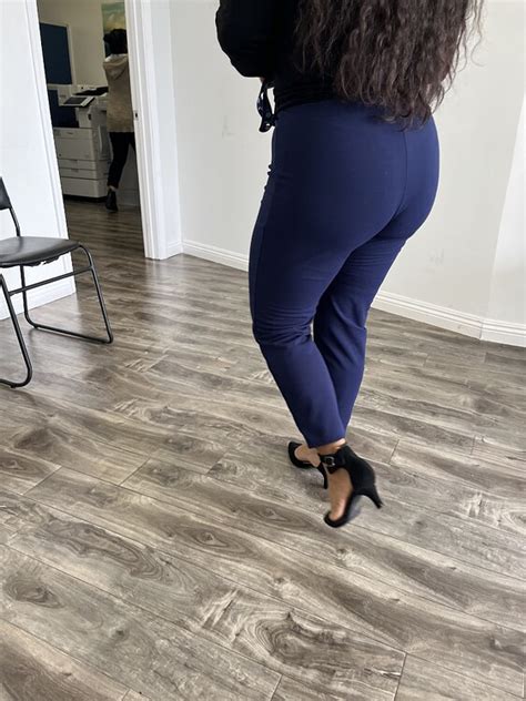 Oc Another Latina Receptionist In Heels W Nice Big Booty Oc Tight Jeans Forum