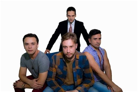 Peça sobre paixão de gay por hétero segue em cartaz em SP Guia Gay São Paulo