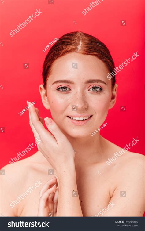 Studio Shot Goodlooking Ginger Woman Naked Stock Photo Shutterstock