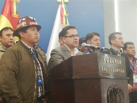 Gobierno reitera invitación al diálogo con cocaleros del trópico de