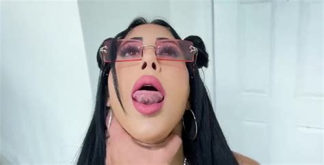 Valerie Kay Has Never Been Hiked Before So I Had To Pick Up This Fat Latina Off The Ground All