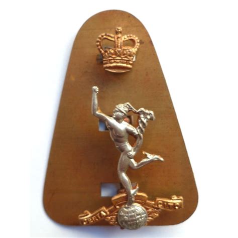 Royal Corps Of Signals Beret Badge Queens Crown