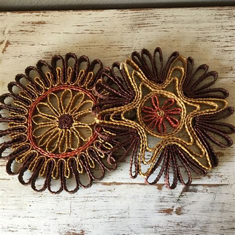 2 Used Vintage Boho Woven Straw Raffia Trivets Hot Pads Etsy