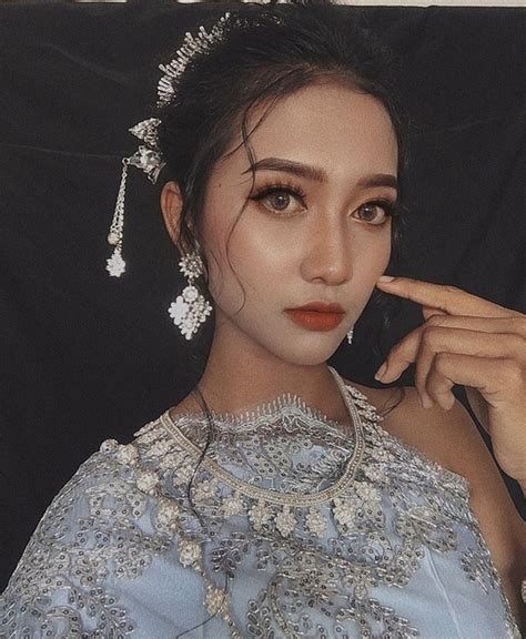 Ng M D N Hot Girl Xinh P N I B T Nh T N M P B O D N Tr