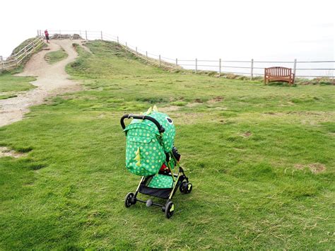 Cosatto Woosh Stroller Review - The Frenchie Mummy
