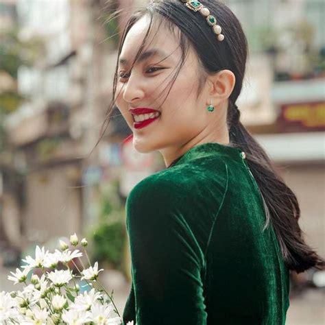 D N Hot Girl Gen Z Vi T Khoe S C U Xu N