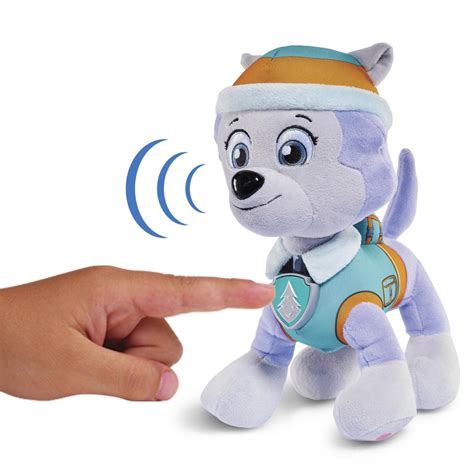 PAW Patrol, Real Talking Everest Plush | PAW Patrol