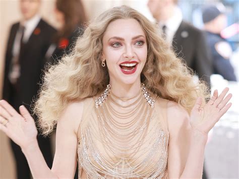 Amanda Seyfried Wore A Naked Dress To The Met Gala Who What Wear