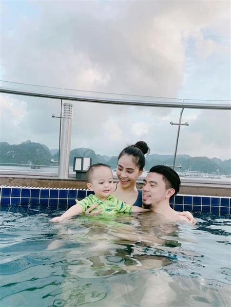 Diện bikini 2 mảnh ca nương Kiều Anh phô trọn body đẹp hết ý trên du