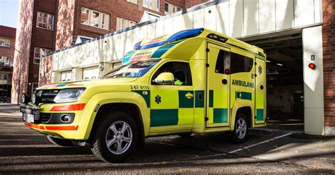 Region Kronoberg skänker sex ambulanser till Ukraina SVT Nyheter