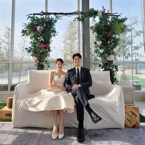 ソ・イヒョン＆イン・ギョジン、結婚9周年「末永く一緒に歩もうね」 Chosun Online 朝鮮日報